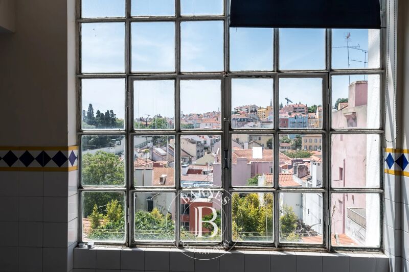 For Sale Building | Misericórdia - picture 2