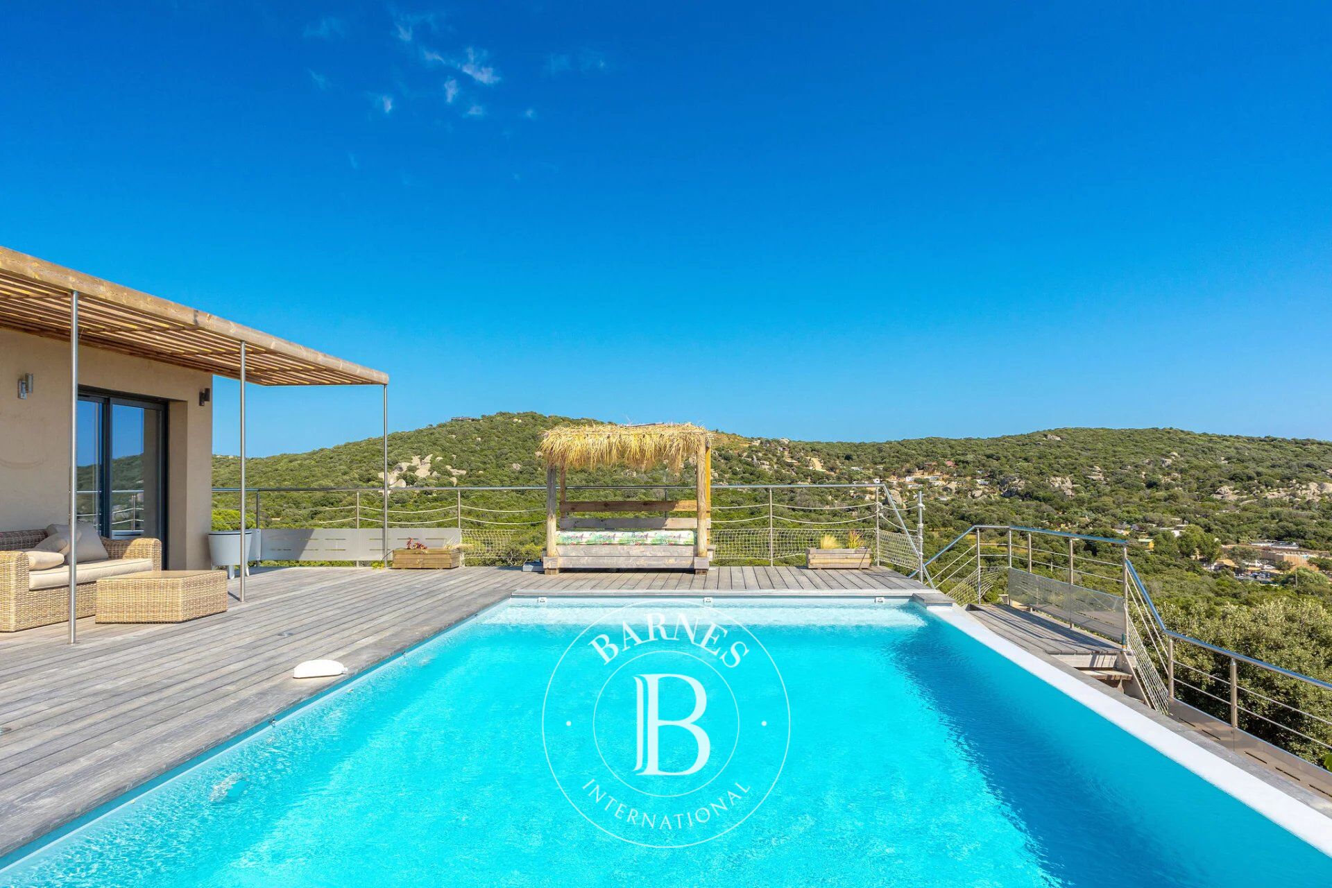 Pianottoli-Caldarello , Villa vue mer panoramique, 7 chambres, piscine, jacuzzi, plage à pied - picture 3