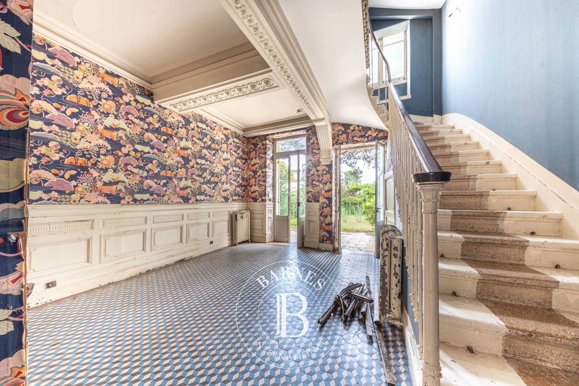 Palacete Bordeaux - picture 3