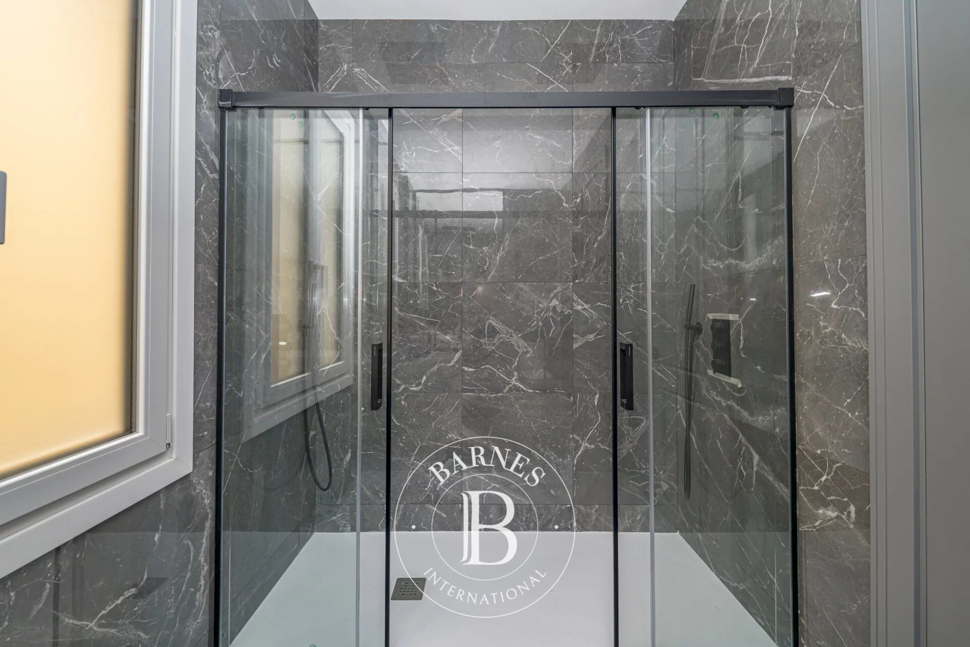 Daire Madrid - picture 19