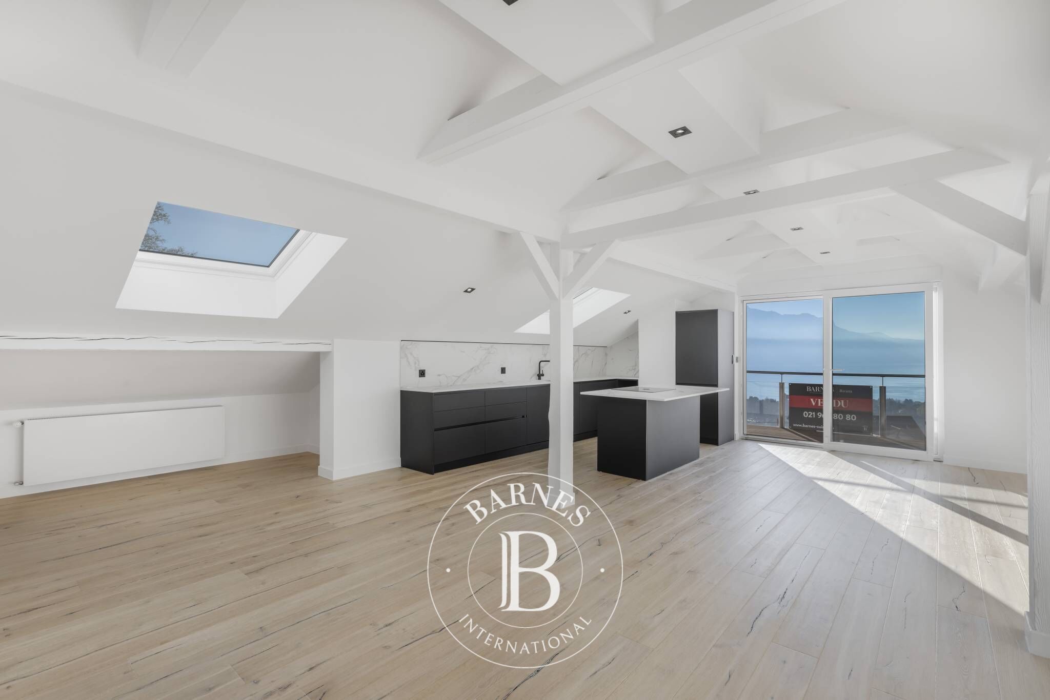 Cati kati Montreux - picture 12