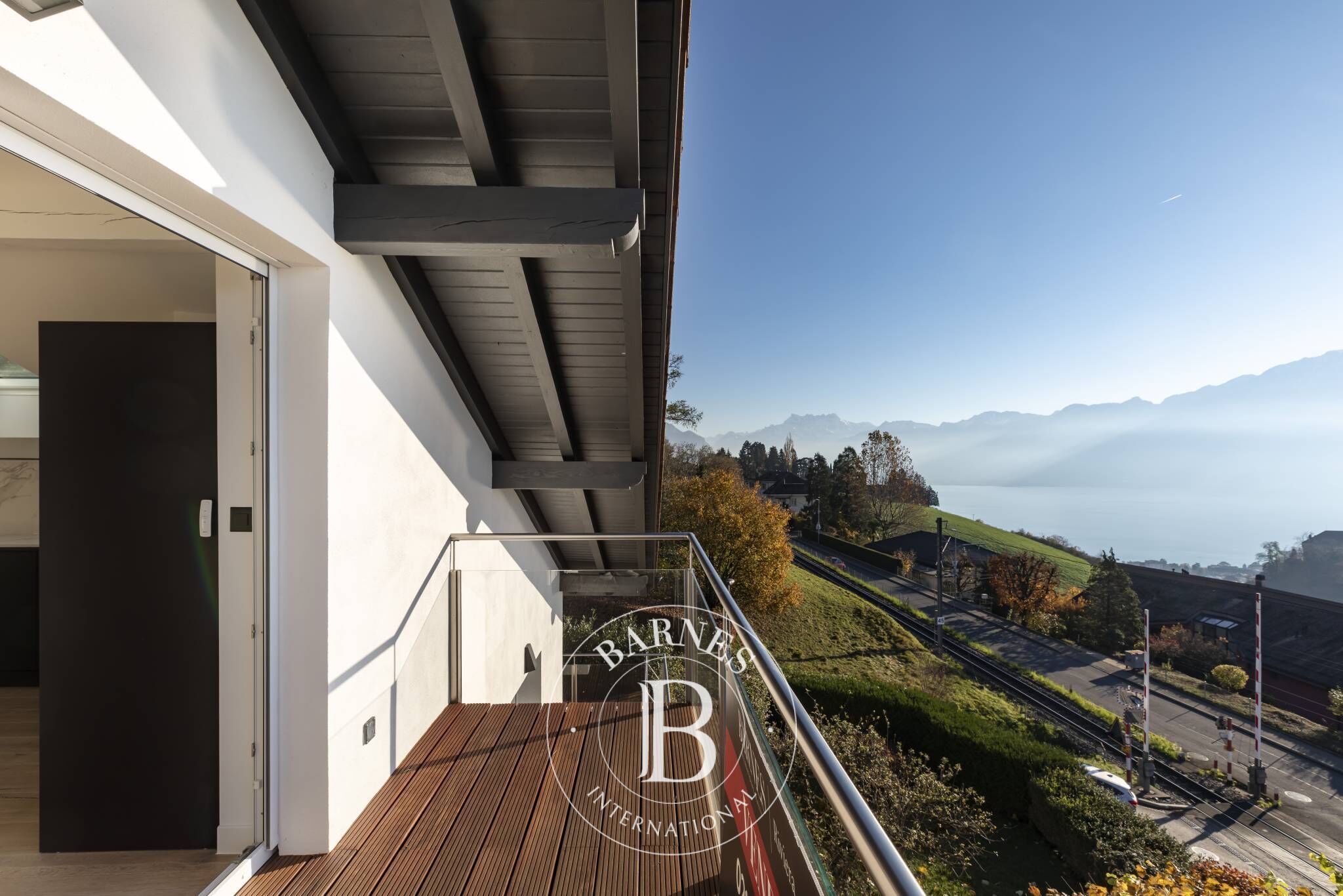 Cati kati Montreux - picture 11