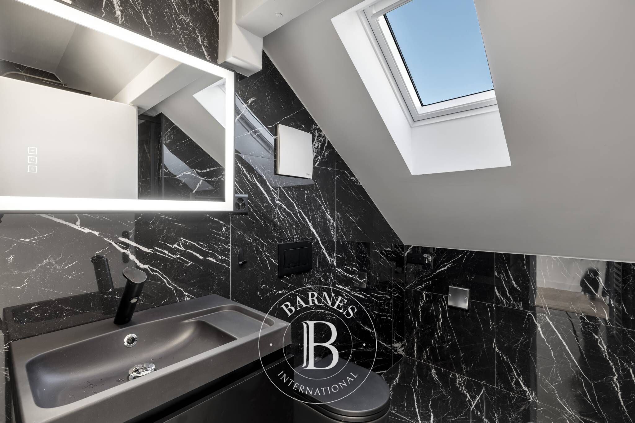 Cati kati Montreux - picture 8