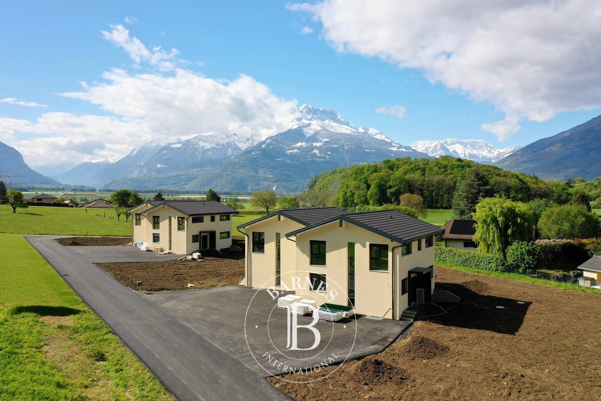 ikiz villa Ollon - picture 8