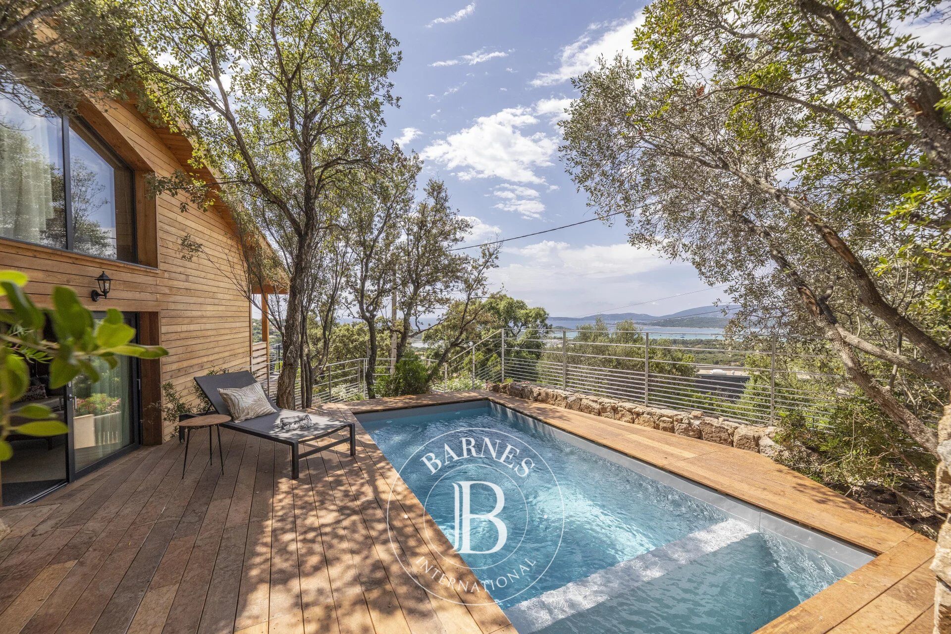 Arasu, Chalet 2 chambres, piscine, vue mer, proche plage - picture 2