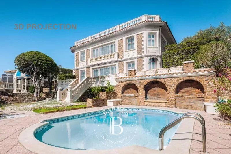 Villa Saint-Raphaël - picture 1