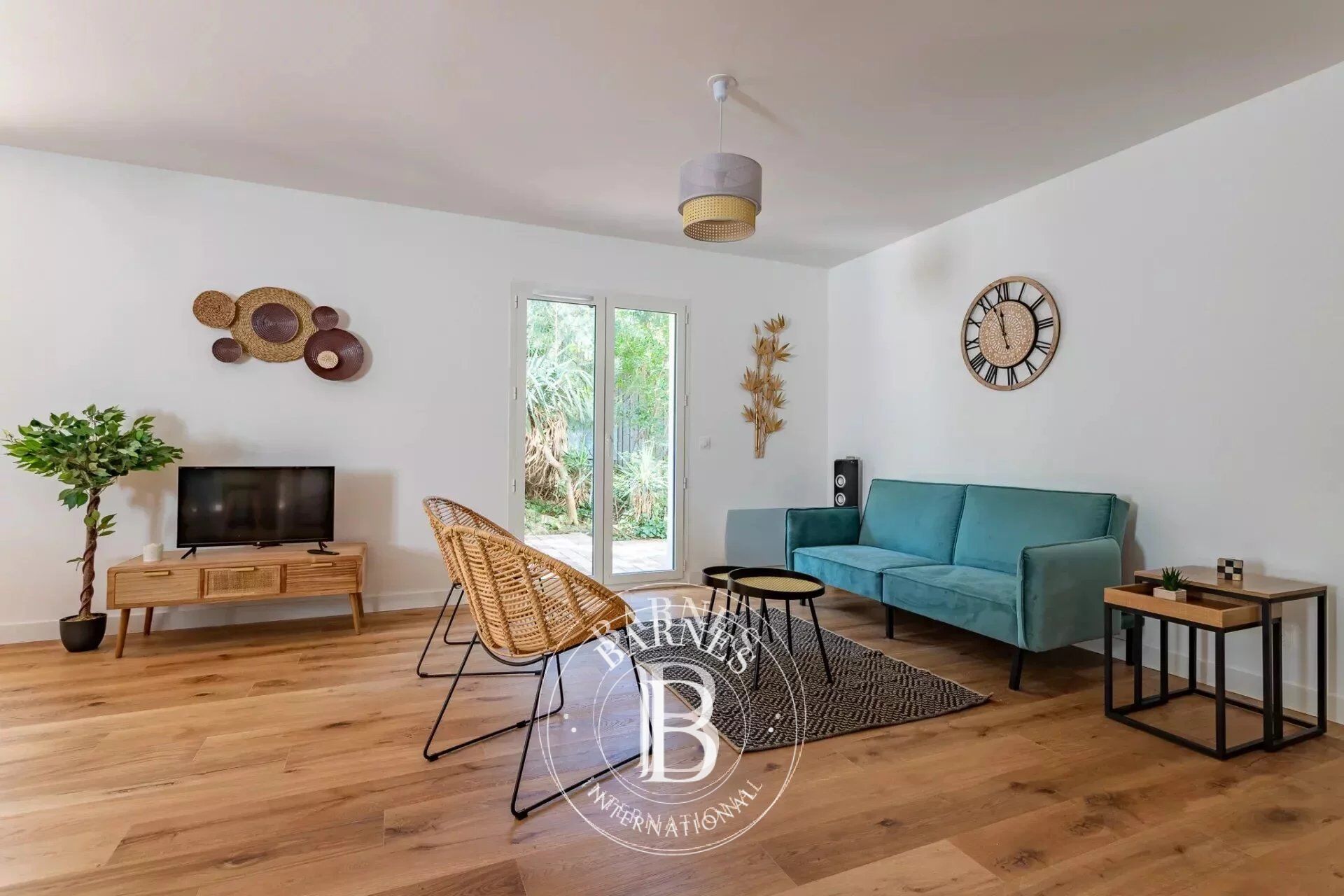 BEL APPARTEMENT AVEC VUE BASSIN ET TERRASSE AU PYLA-SUR-MER, 4 COUCHAGES - picture 3