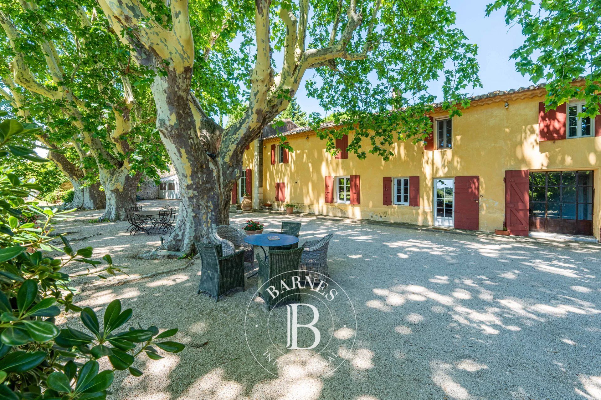 Finca Velaux - picture 1