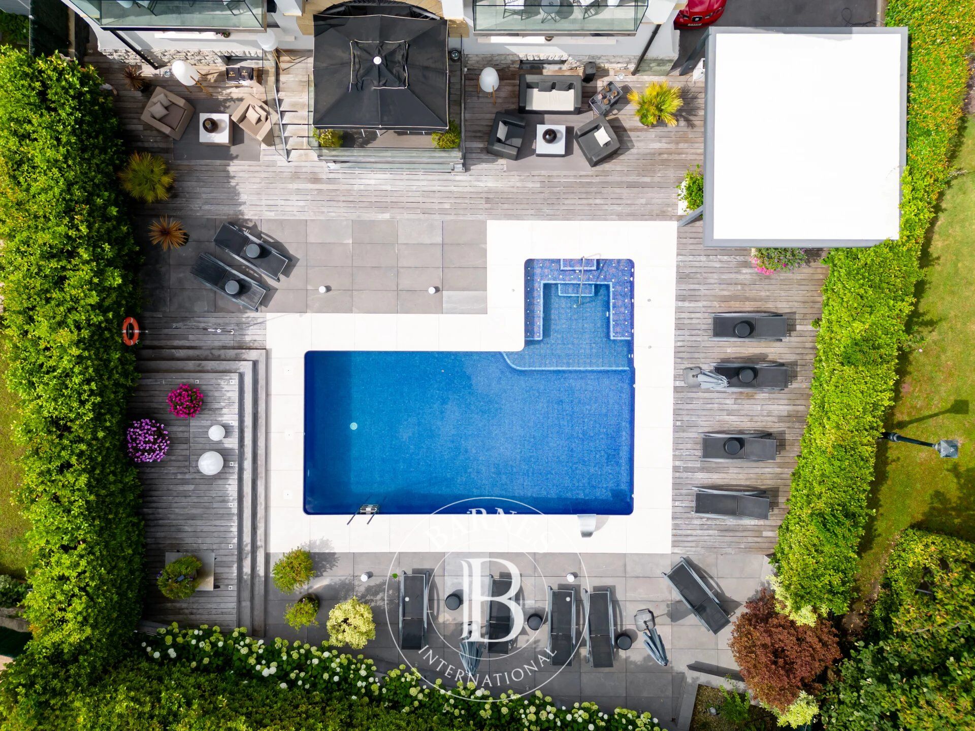 SAN SEBASTIÁN, HOTEL BOUTIQUE STYLE NÉO-BASQUE AVEC PISCINE EN ATEGORRIETA - picture 2