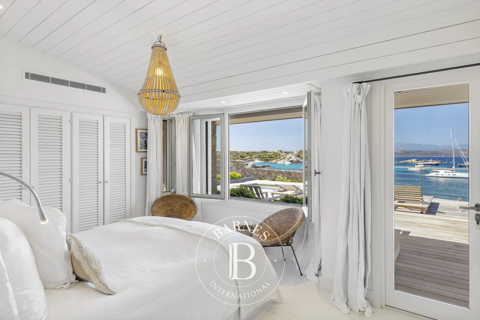 Villa Bonifacio - picture 2