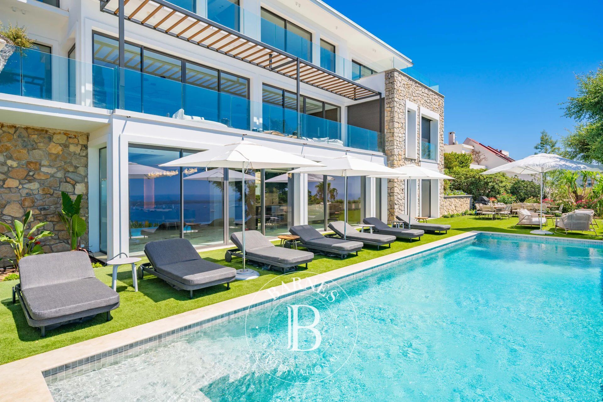 Villa Cannes - picture 2