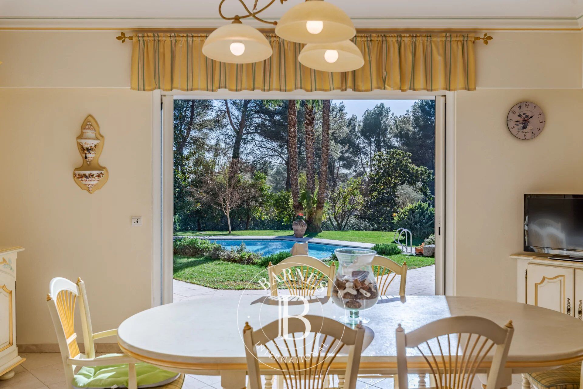 Villa Mougins - picture 10