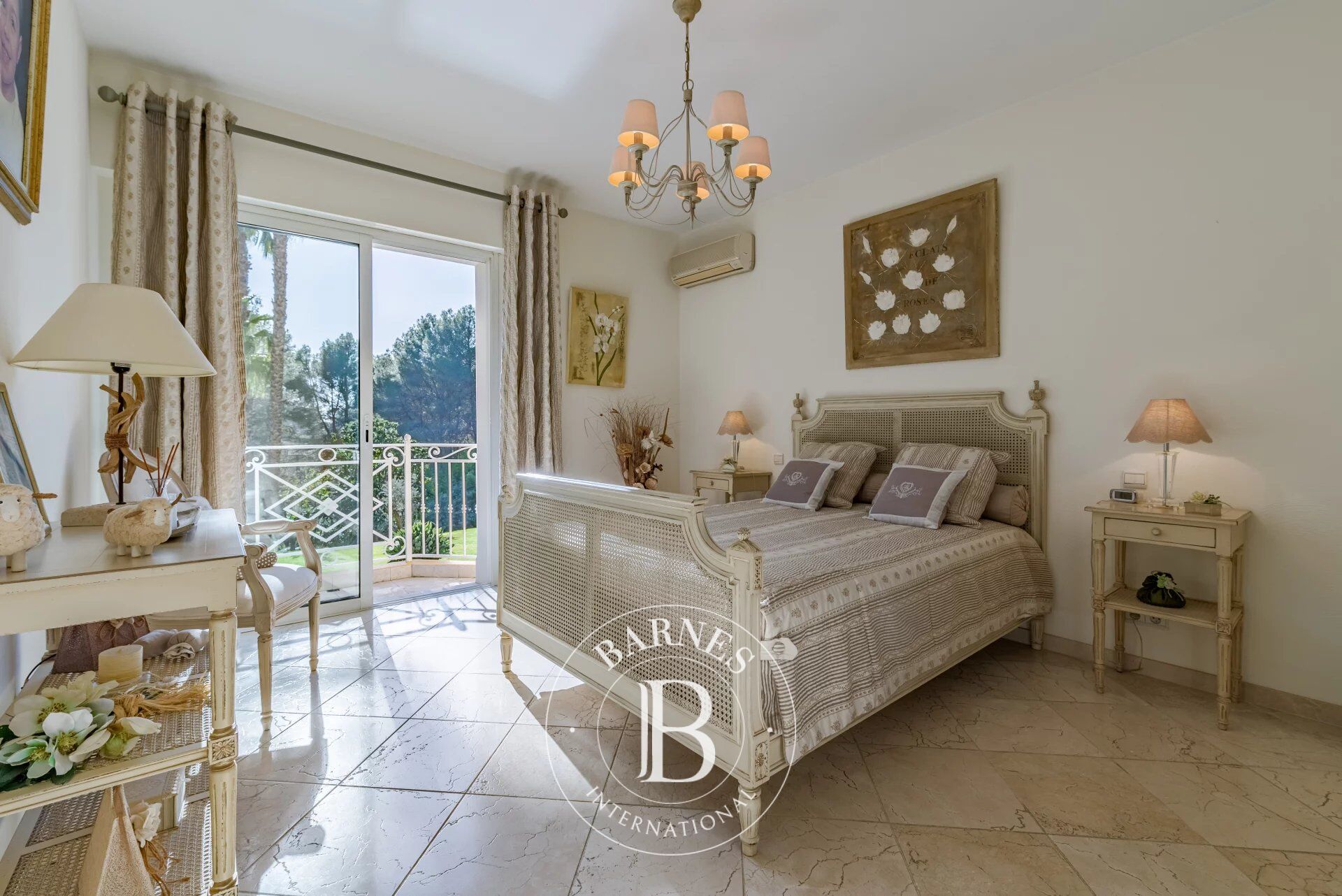 Villa Mougins - picture 18