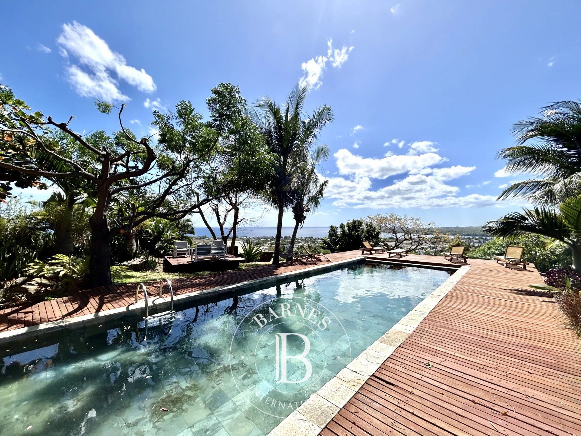 TAMARIN - Villa avec vue mer et montagnes - 5 chambres - picture 1