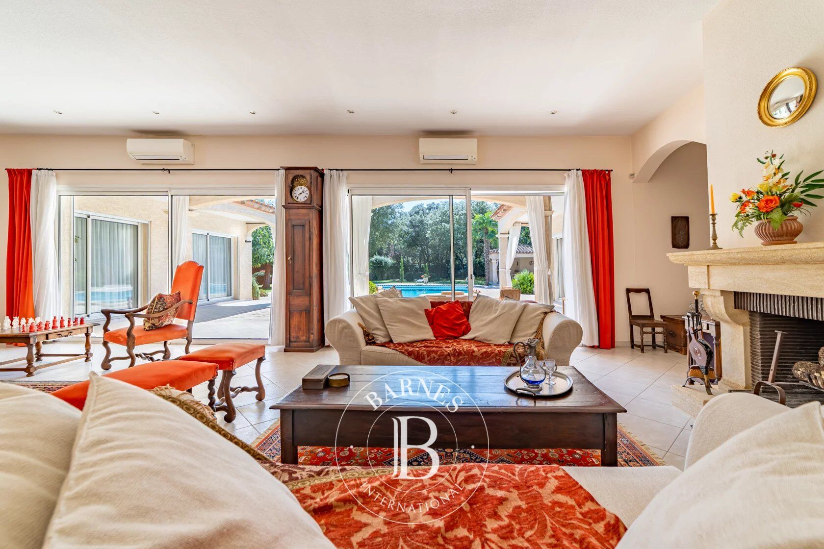 Venta, Villa Castries - picture 9