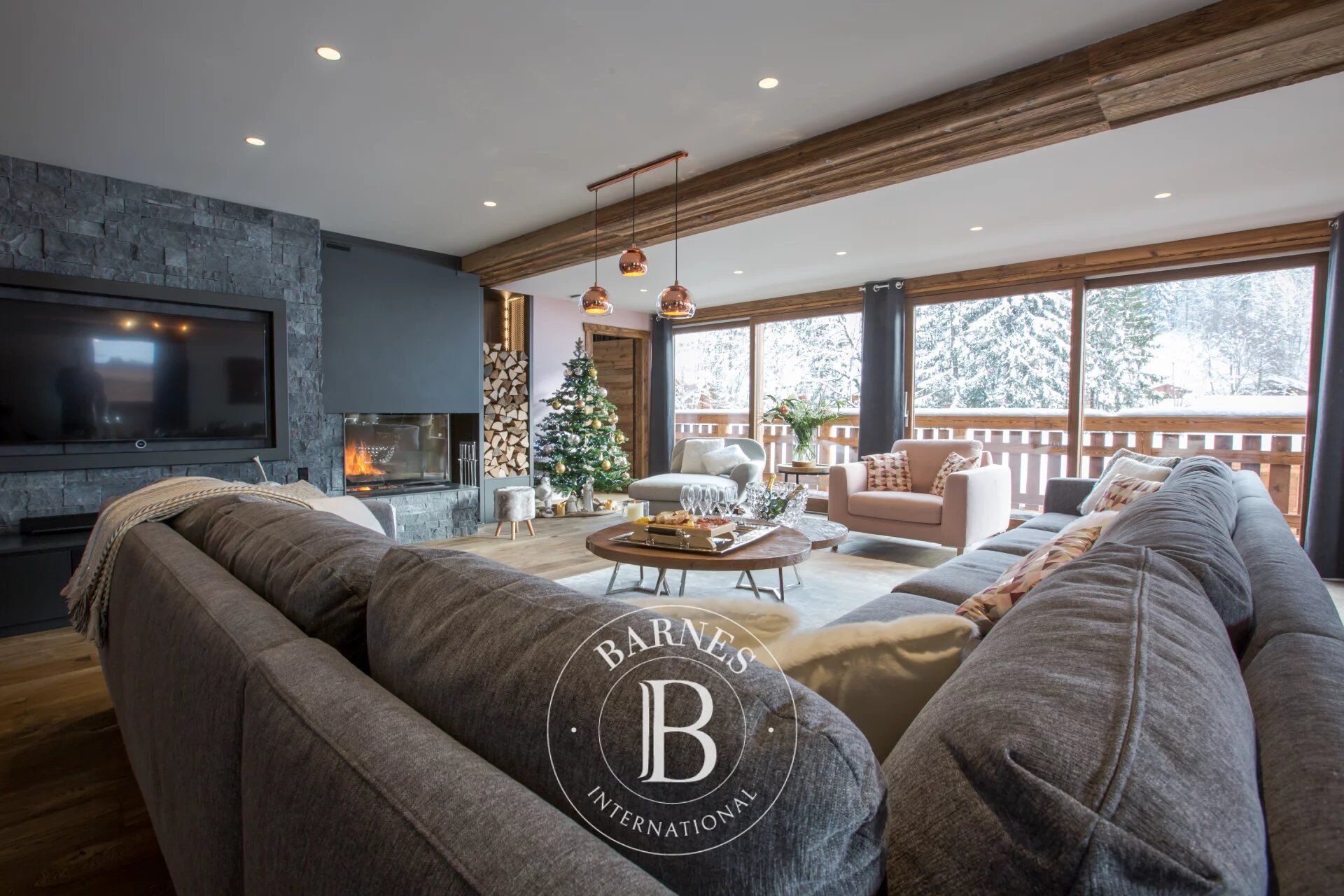 Chalet Les Gets - picture 2