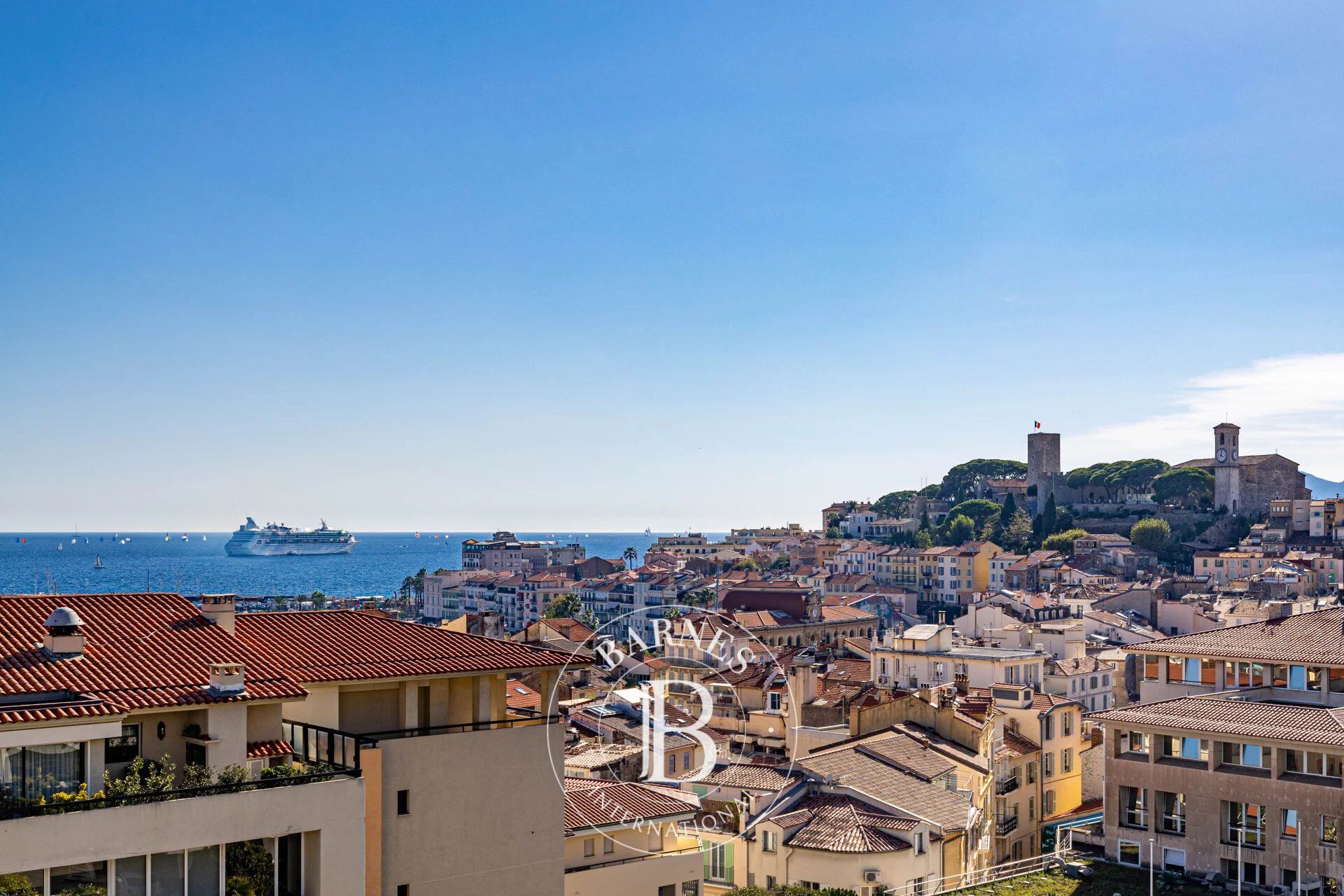 CANNES CENTRE - APARTMENT SEA VIEW - 3 BEDROOMS - picture 2