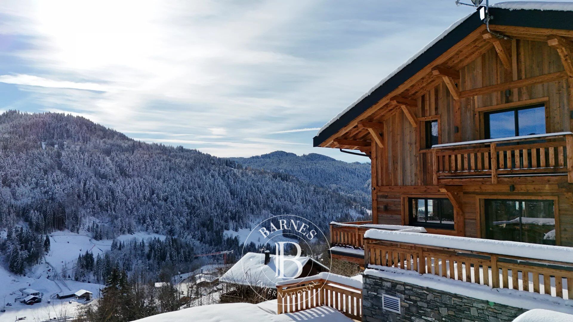 Chalet Les Gets - picture 3