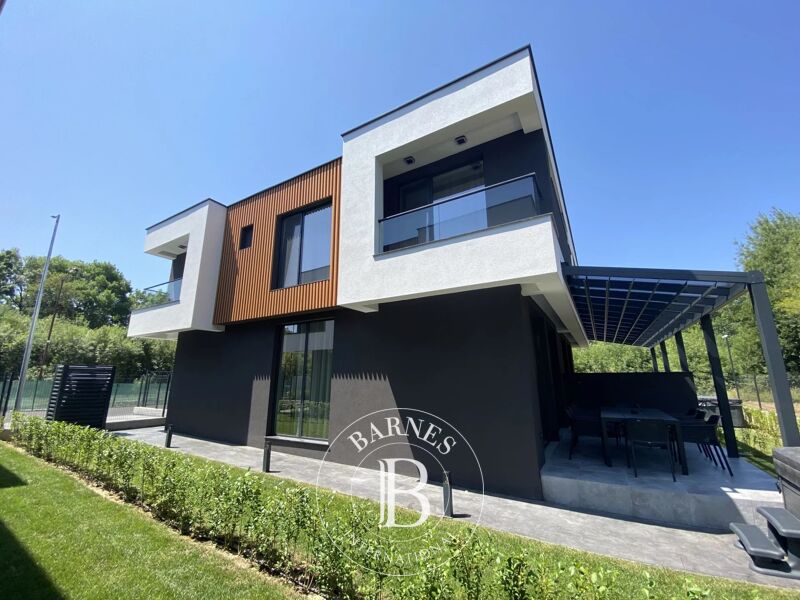 Venta, Casa Lozenets - picture 1