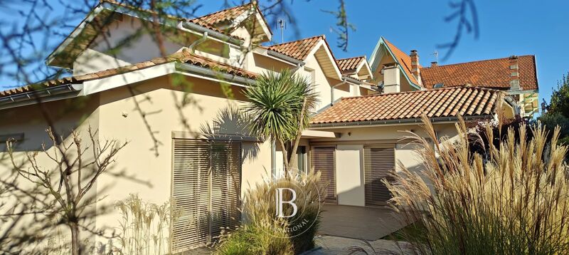 Venta, Villa Arcachon - picture 1