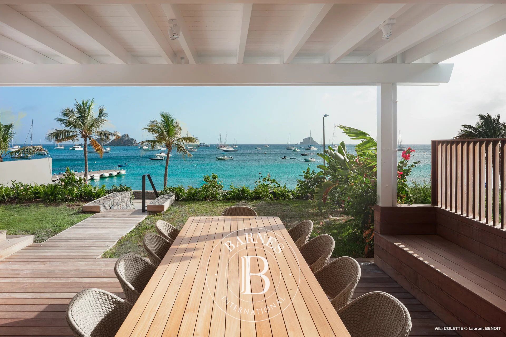 Beautiful villa located on Corossol beach - picture 3