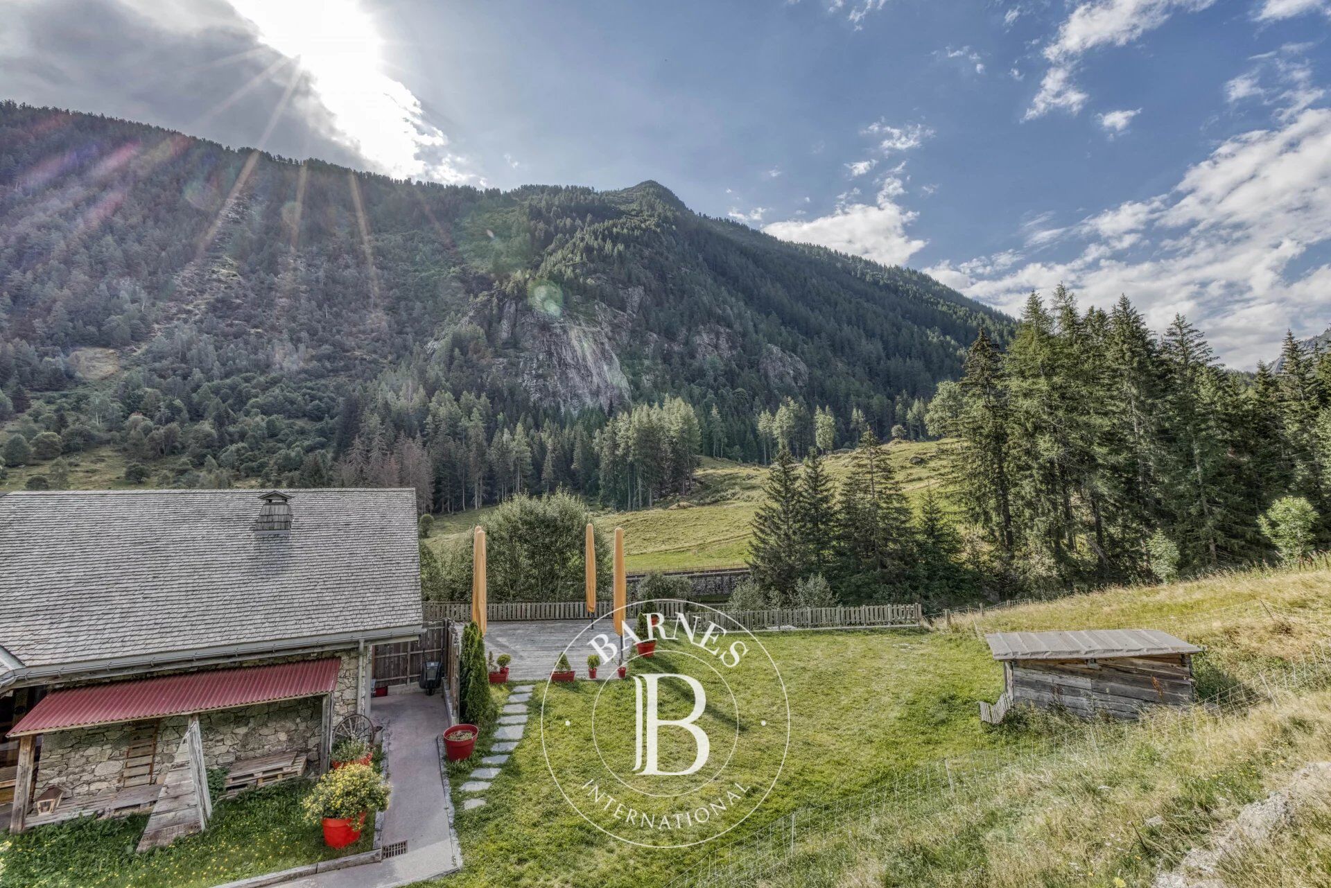 BARNES CHAMONIX - VALLORCINE - RESTAURANT - BEAUTIFUL MOUNTAIN VIEWS - picture 3