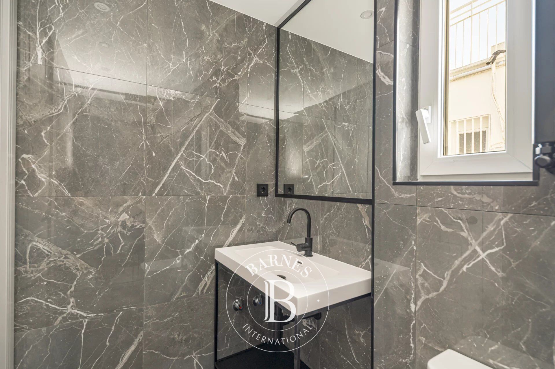 Daire Madrid - picture 35