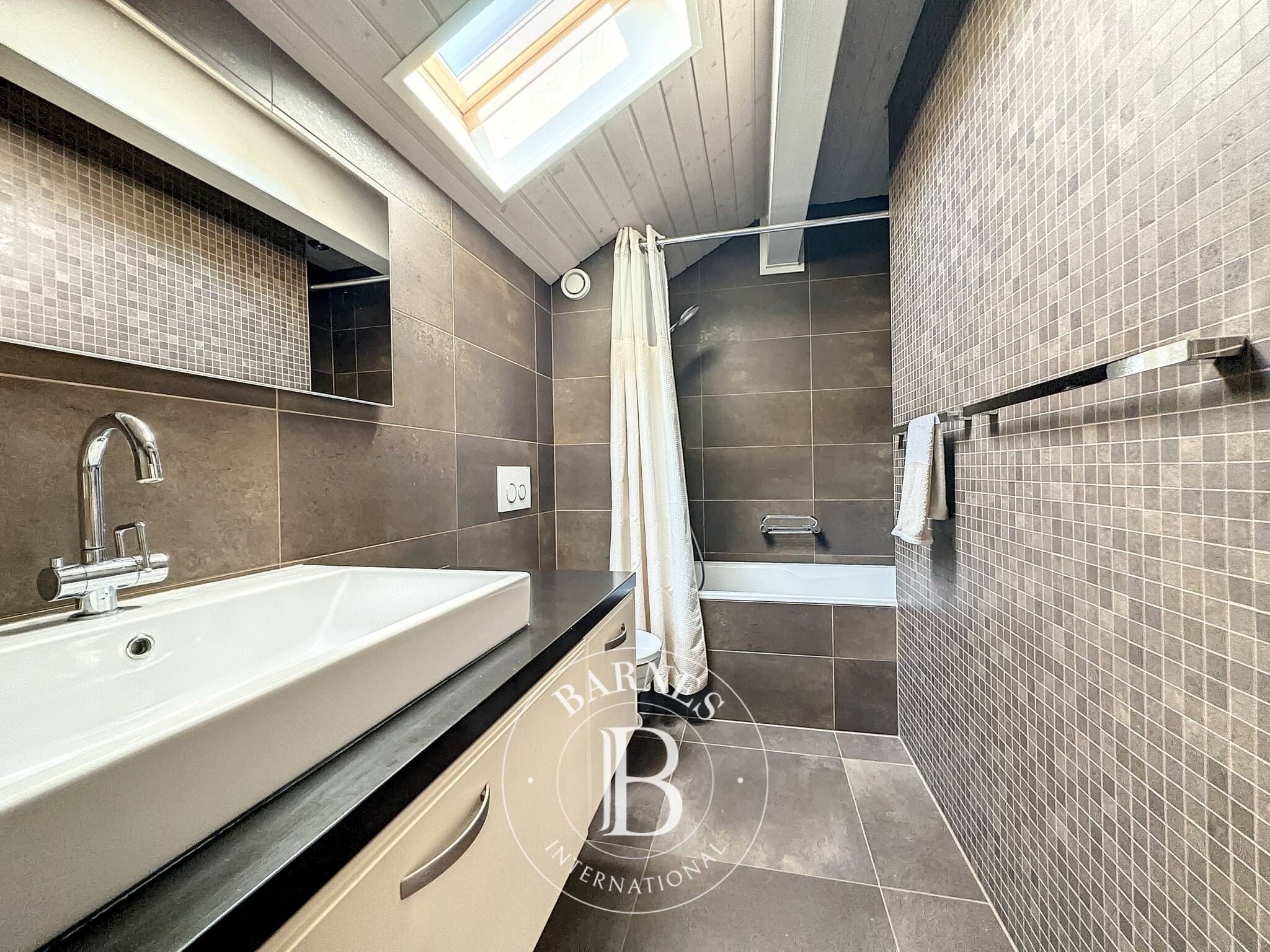 Villa Bassins - picture 17