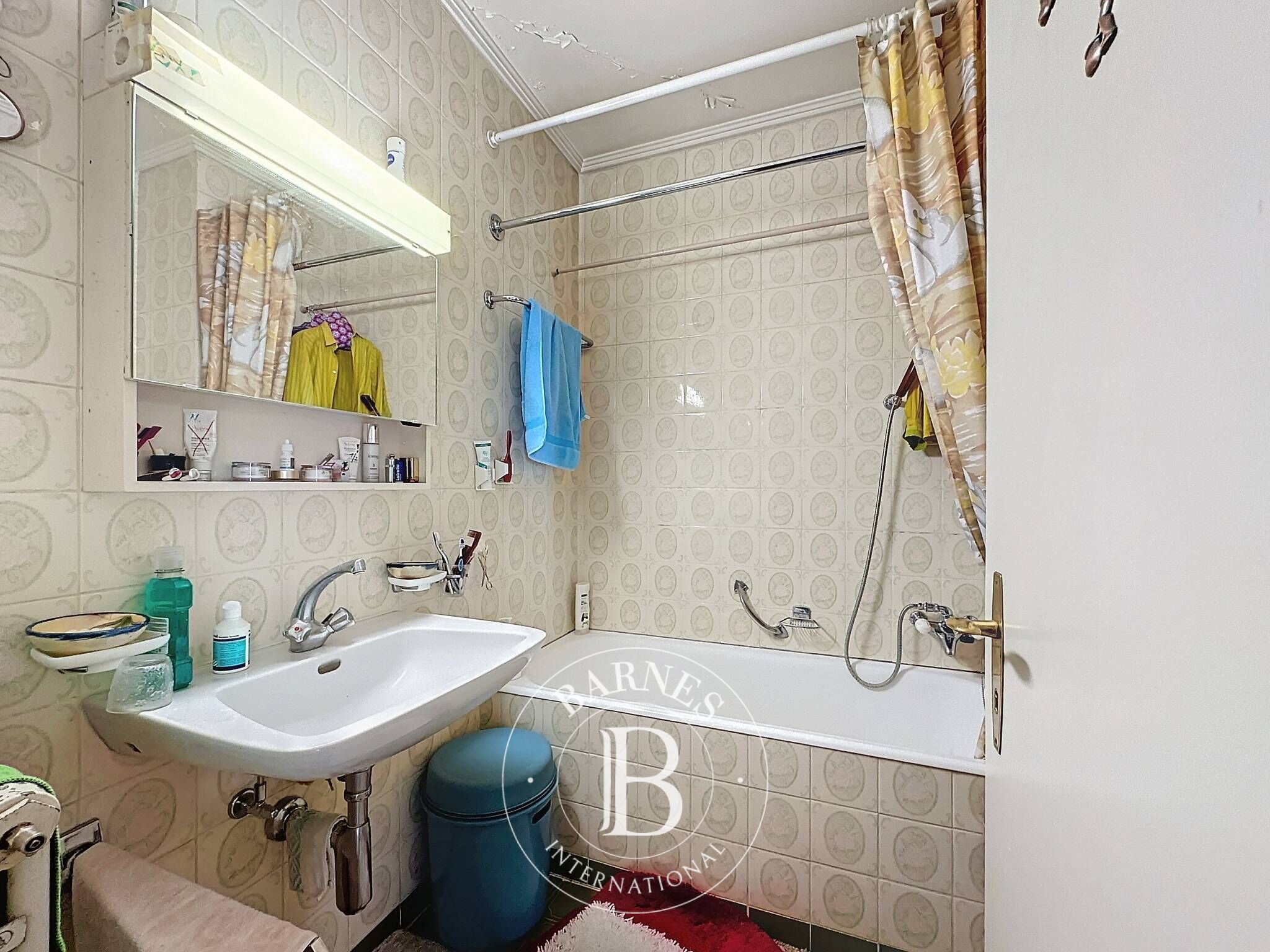 Daire Montreux - picture 7