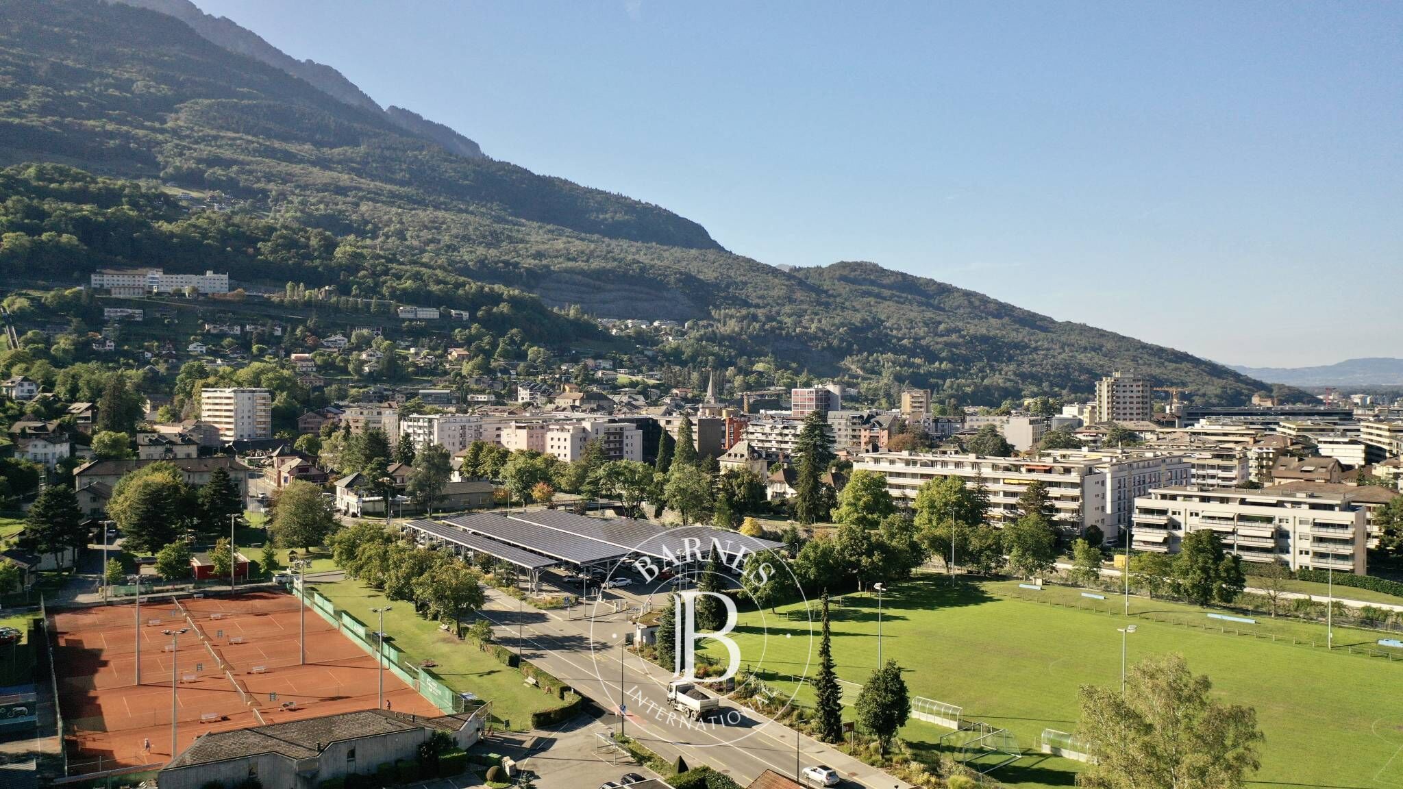 Penthouse Monthey - picture 9