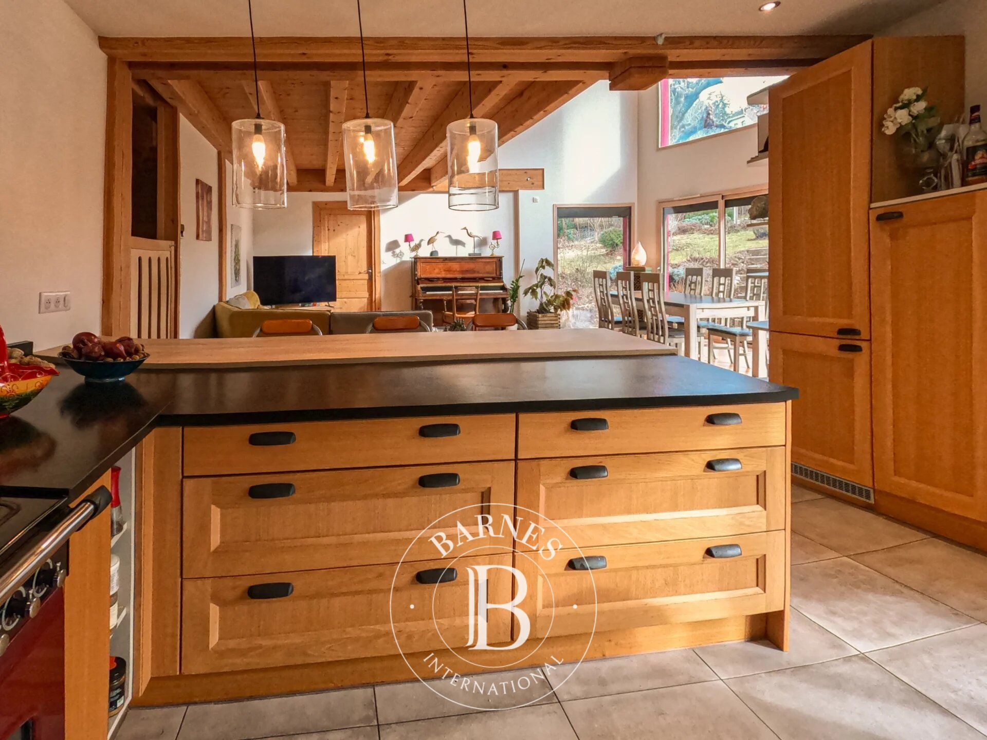 Évian-les-Bains - MATEIRONS district - 8-room family home with Lake and Mountain view  - 228 sqm - picture 3