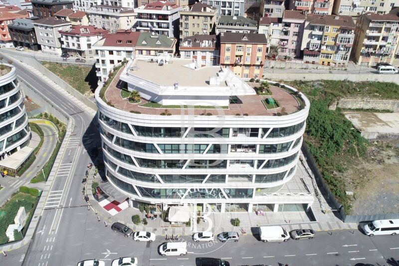 New development Istanbul - picture 1