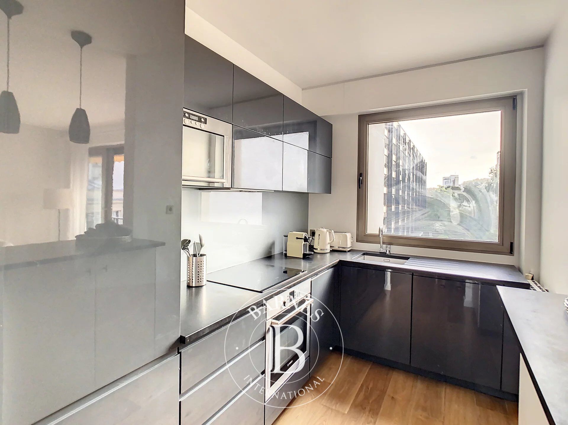 Wohnung Paris 8ème - picture 3