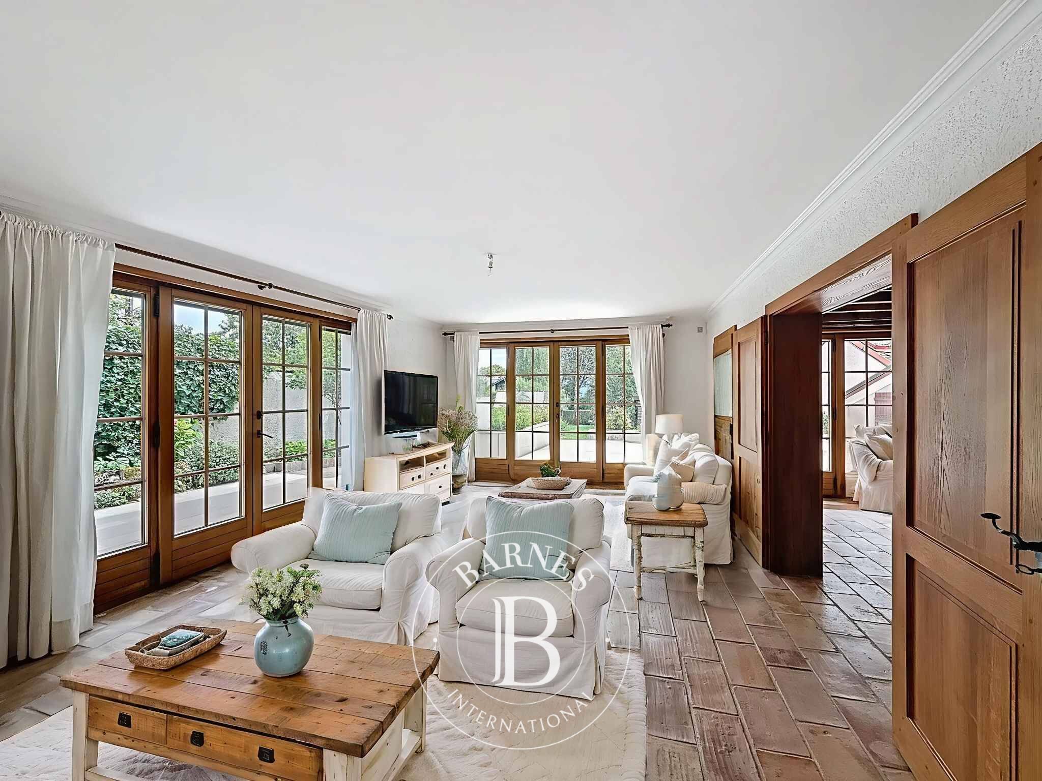 Villa Genolier - picture 13