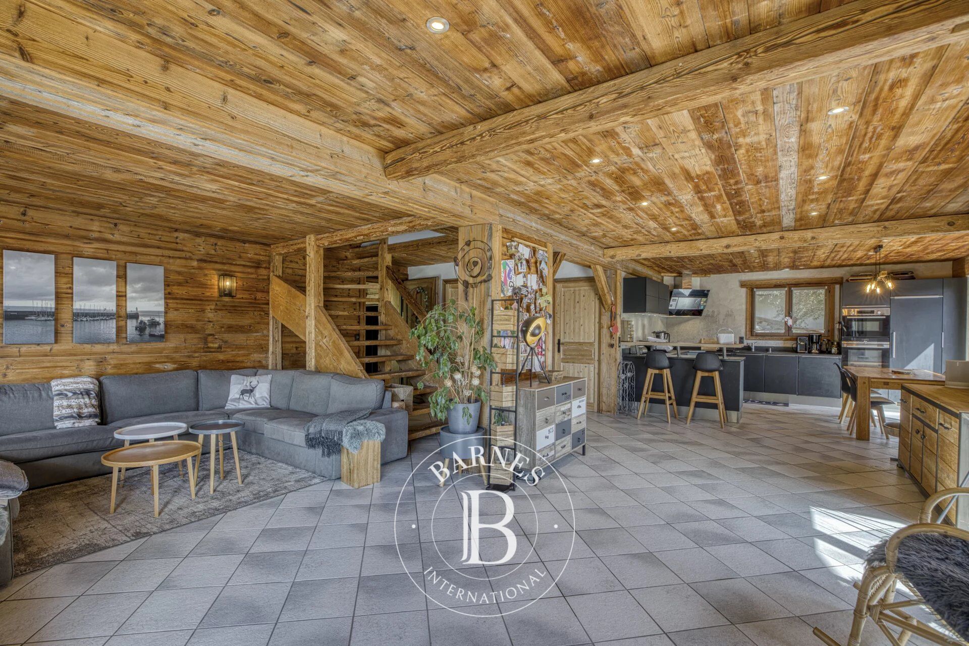 BARNES ARAVIS  - SAINT JEAN DE SIXT - CONTEMPORARY CHALET WITH SWIMMING POOL - picture 3