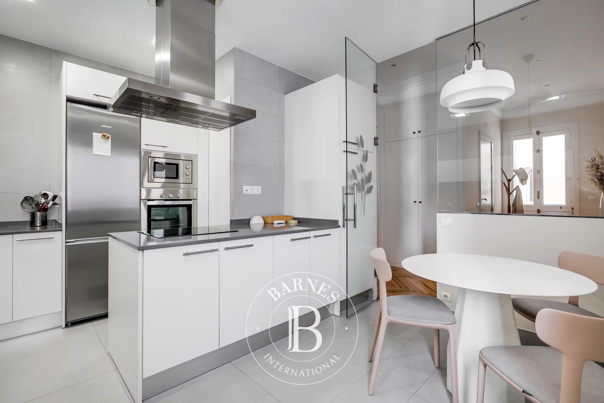 Daire Madrid - picture 15