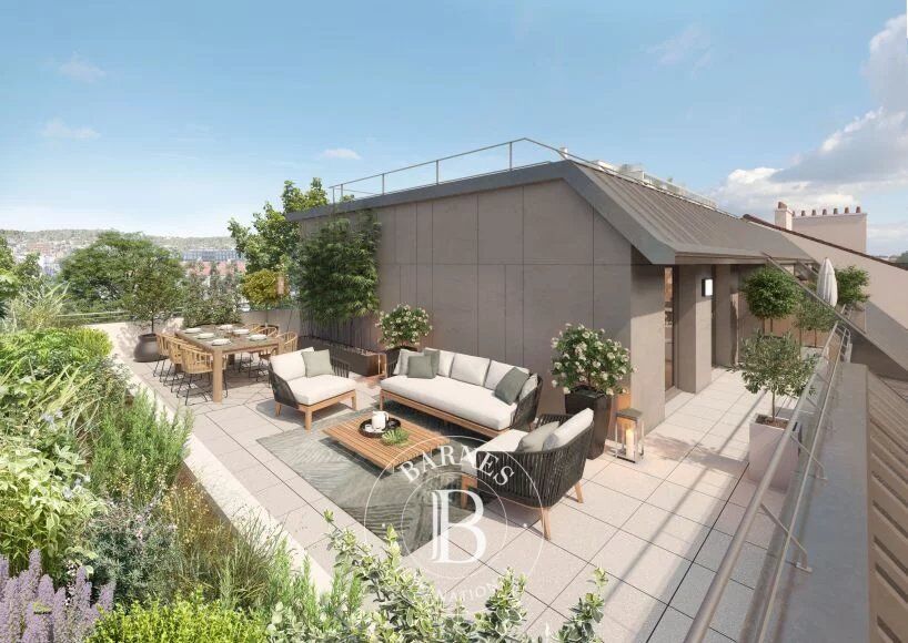 Mairie d'Issy - Dernier étage avec terrasse de 72m² - 5P - picture 2