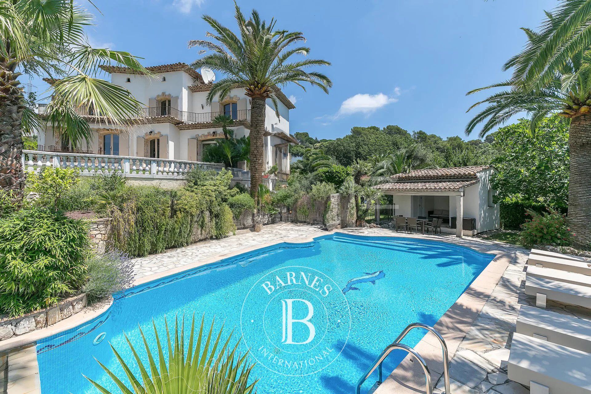 Villa Mougins - picture 1