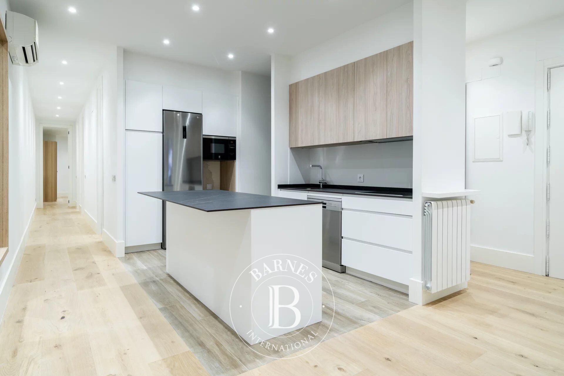 Daire Madrid - picture 16