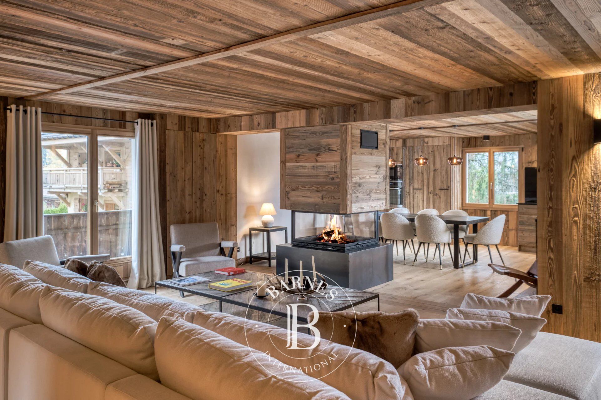 APARTMENT DESTINY - picture 1