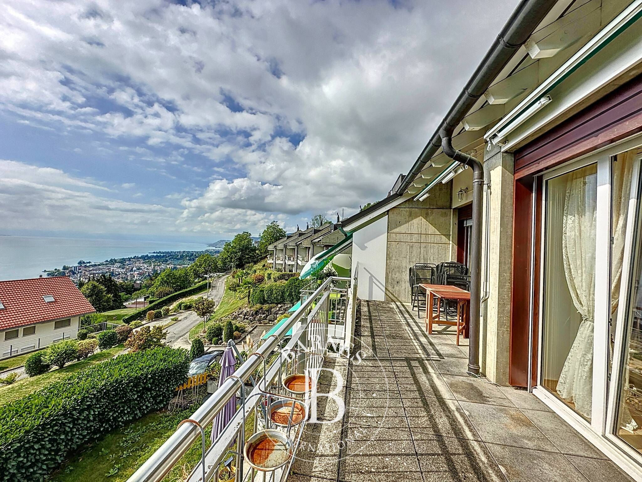 Daire Montreux - picture 26