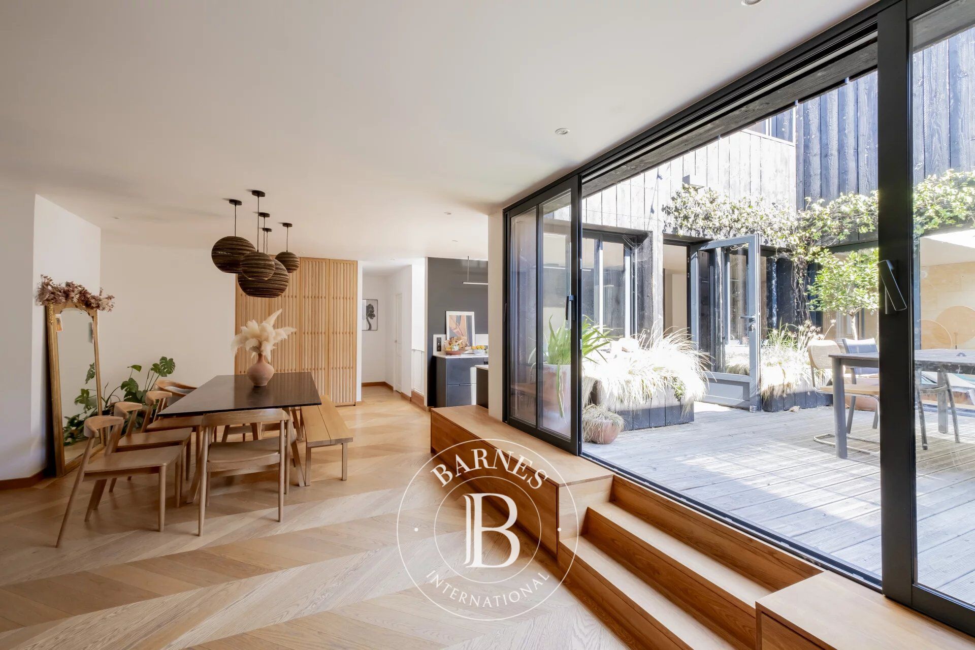 Bordeaux Chartrons - Duplex de 200 m² - Patio - Terrasse - picture 2