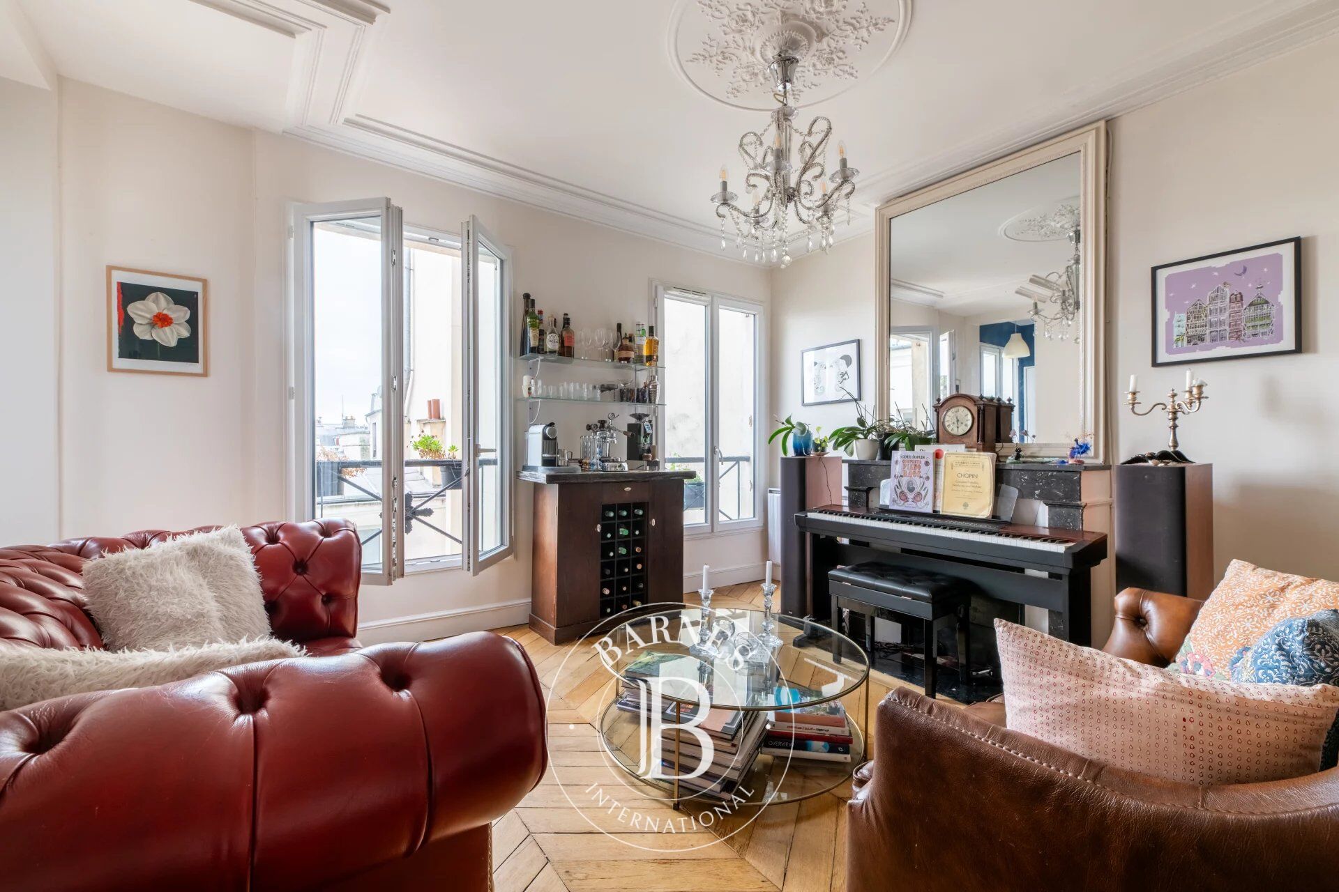 Piso Paris 3ème - picture 2