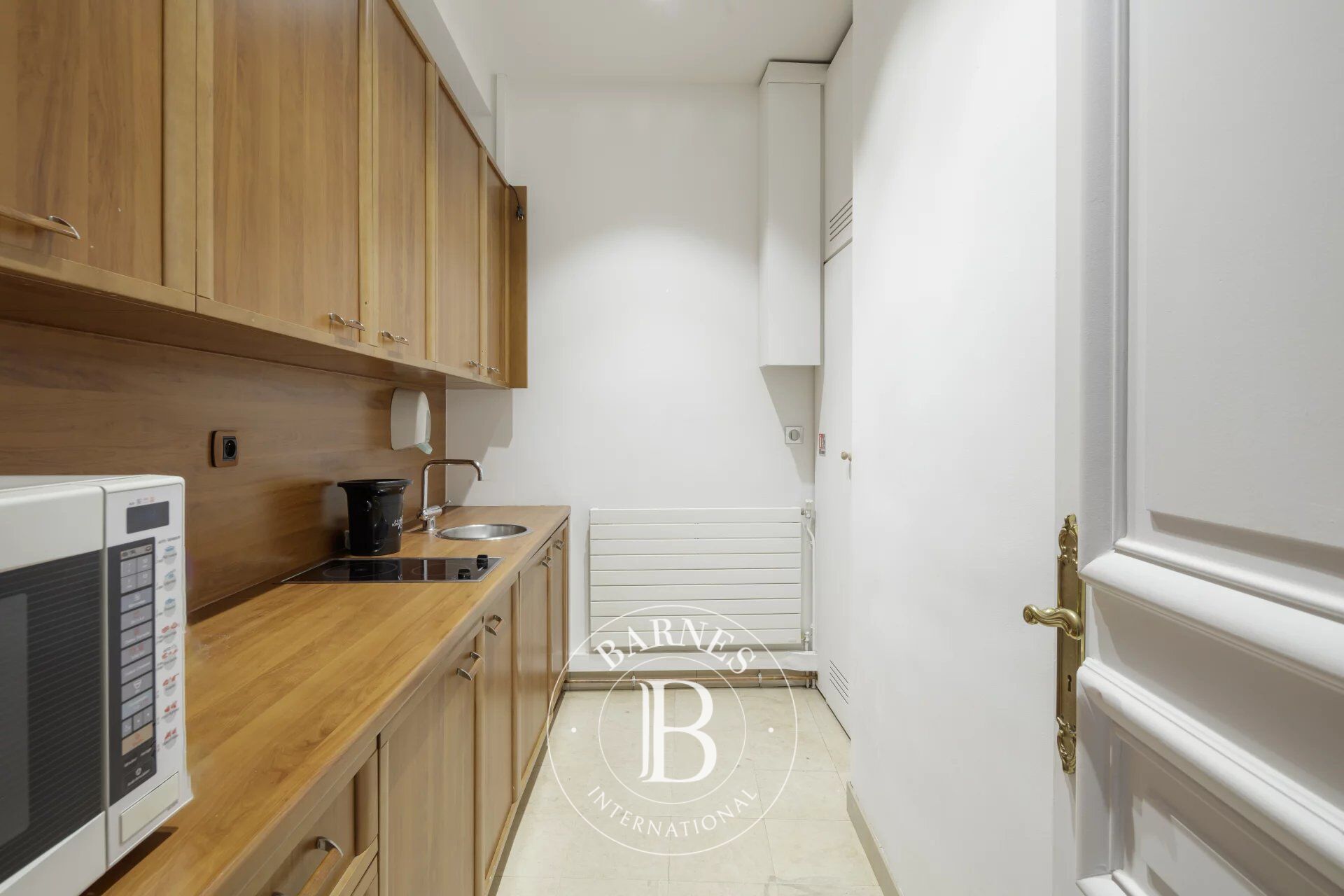 Bureaux Haussmannien de standing à louer - 184 m² - picture 3