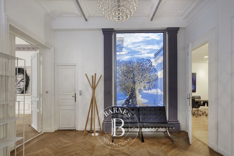 À louer, Bureau Paris 8ème - picture 2