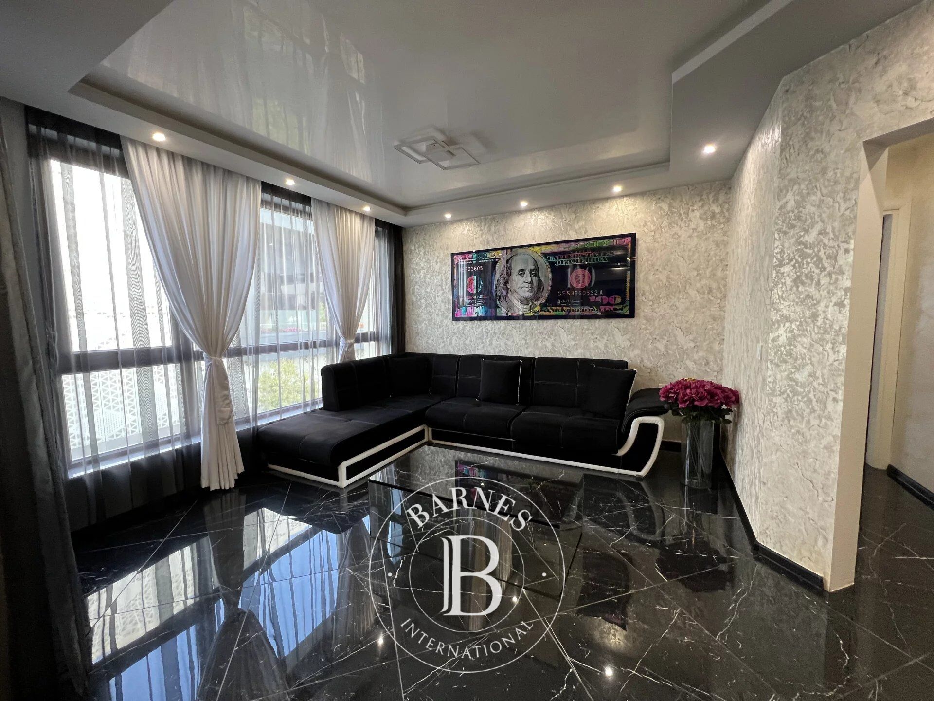 Piso Plovdiv - picture 1