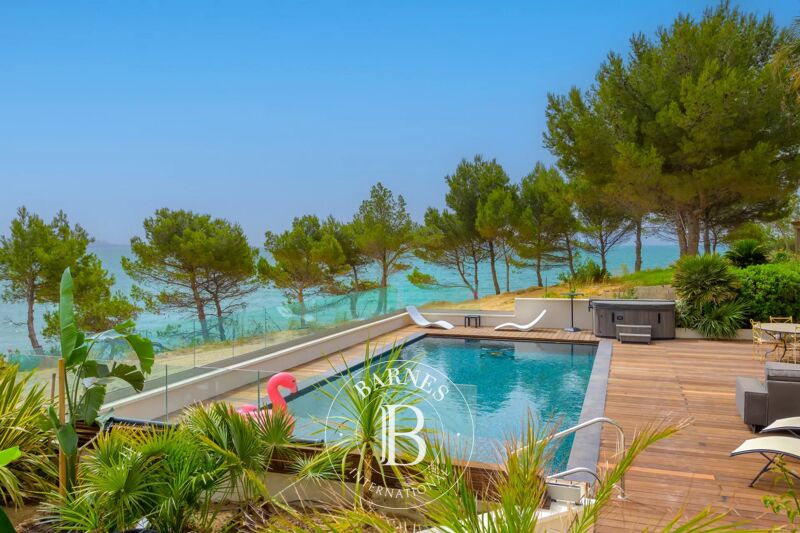 Exceptional Luxury Villa with Sea View in Carry le Rouet