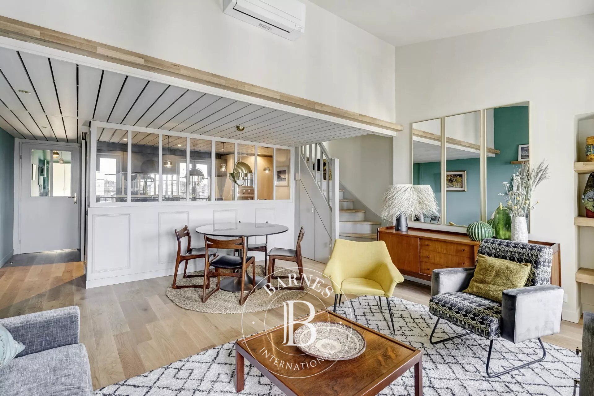 Exclusivity – Flat with elevator - Bordeaux Place de la Bourse area - picture 2