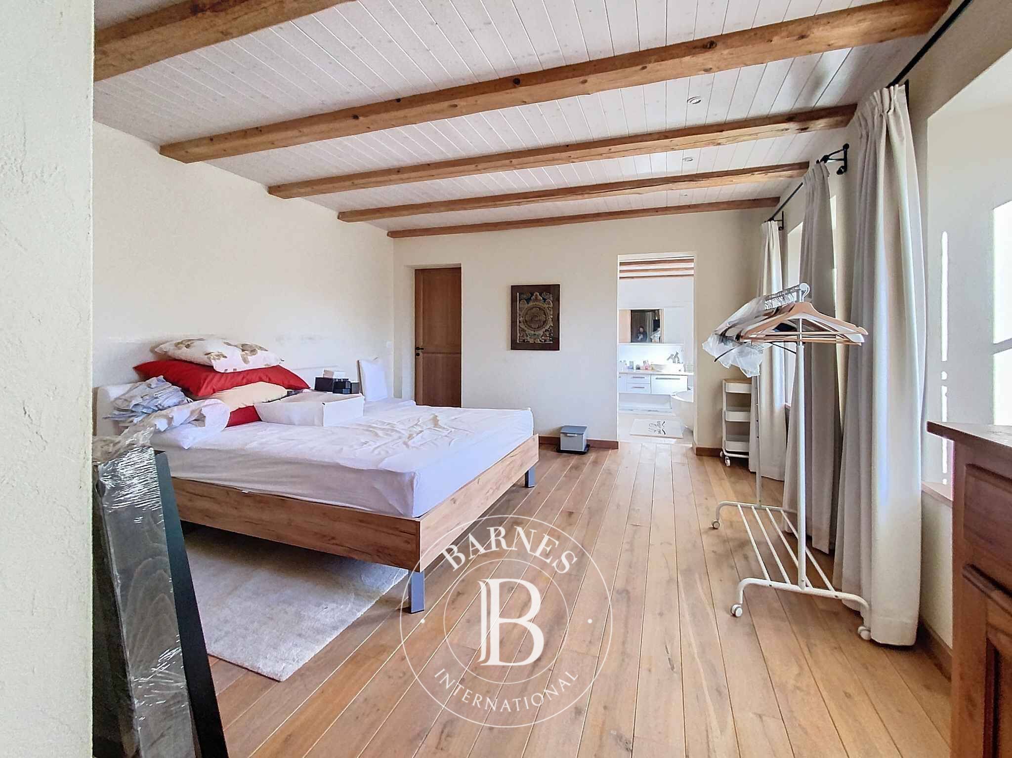 For Sale Villa | Essertines-sur-Rolle - picture 6