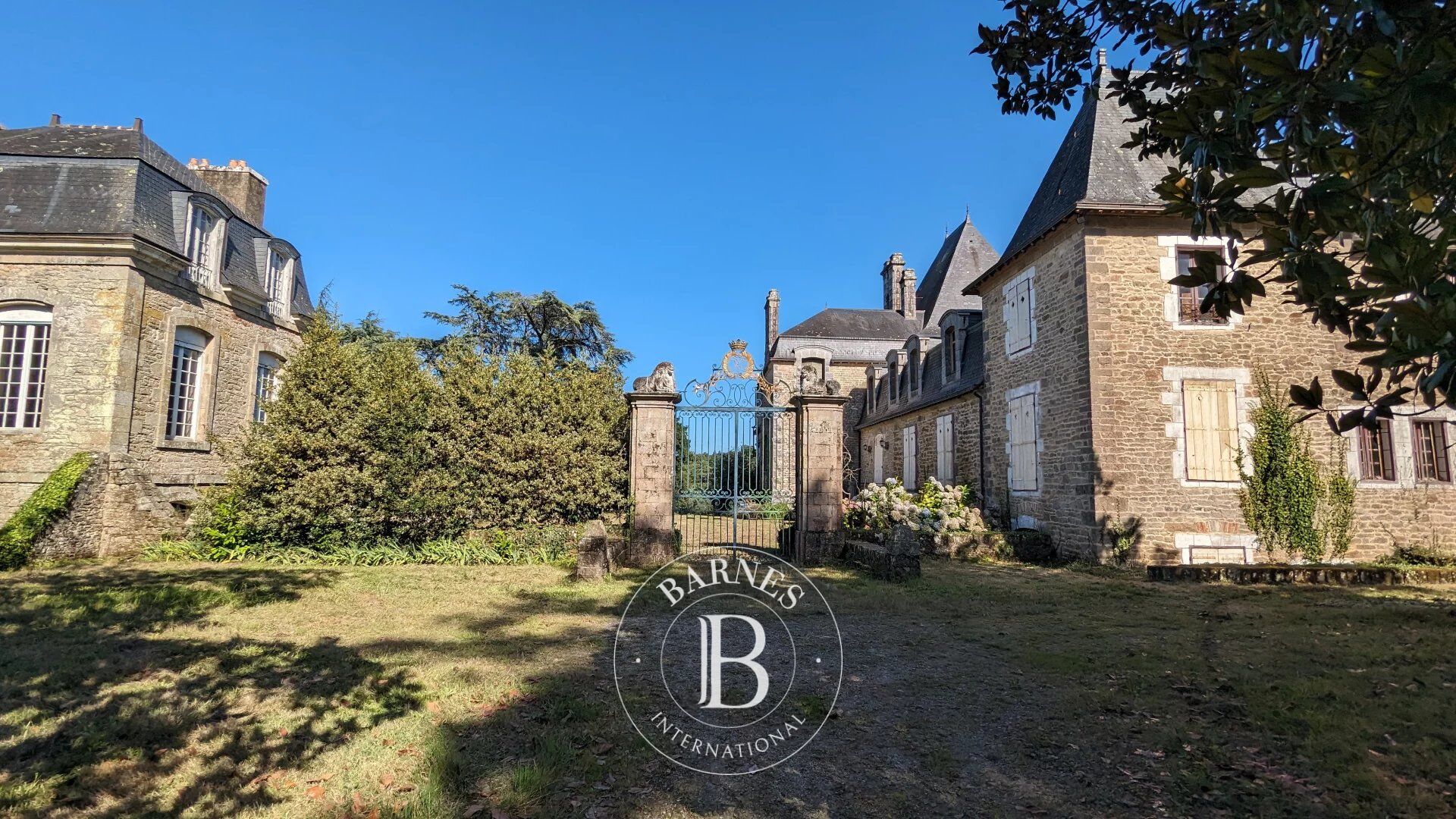 Auray - Château XVIIème et XIXème dans un parc de 24 ha - picture 2